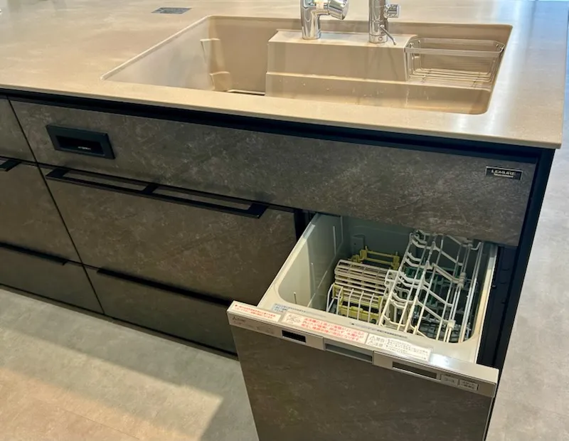 Takara standard システムキッチン　レミュー